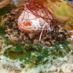 八王子　樽座　子安店　海老味噌バジルラーメン　限定麺